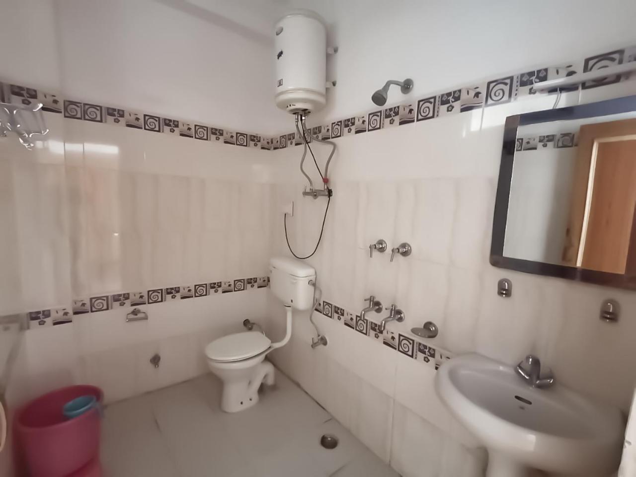 Hotel New Gyespa Kyelang 외부 사진
